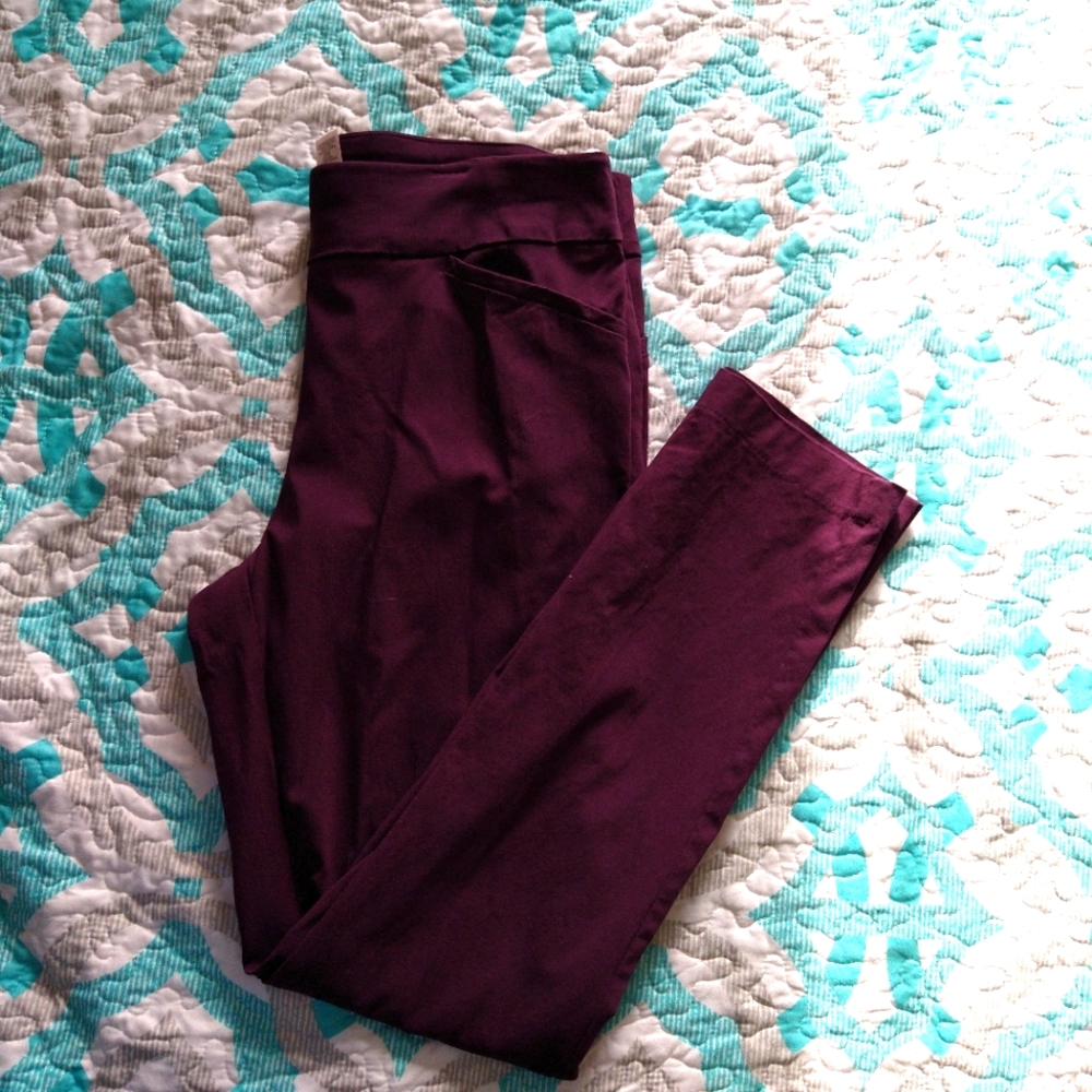 Pull on  career pants with pockets
